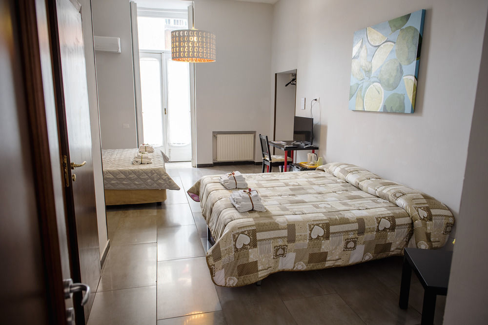 Le 4 Stagioni Centro 5* Napoli