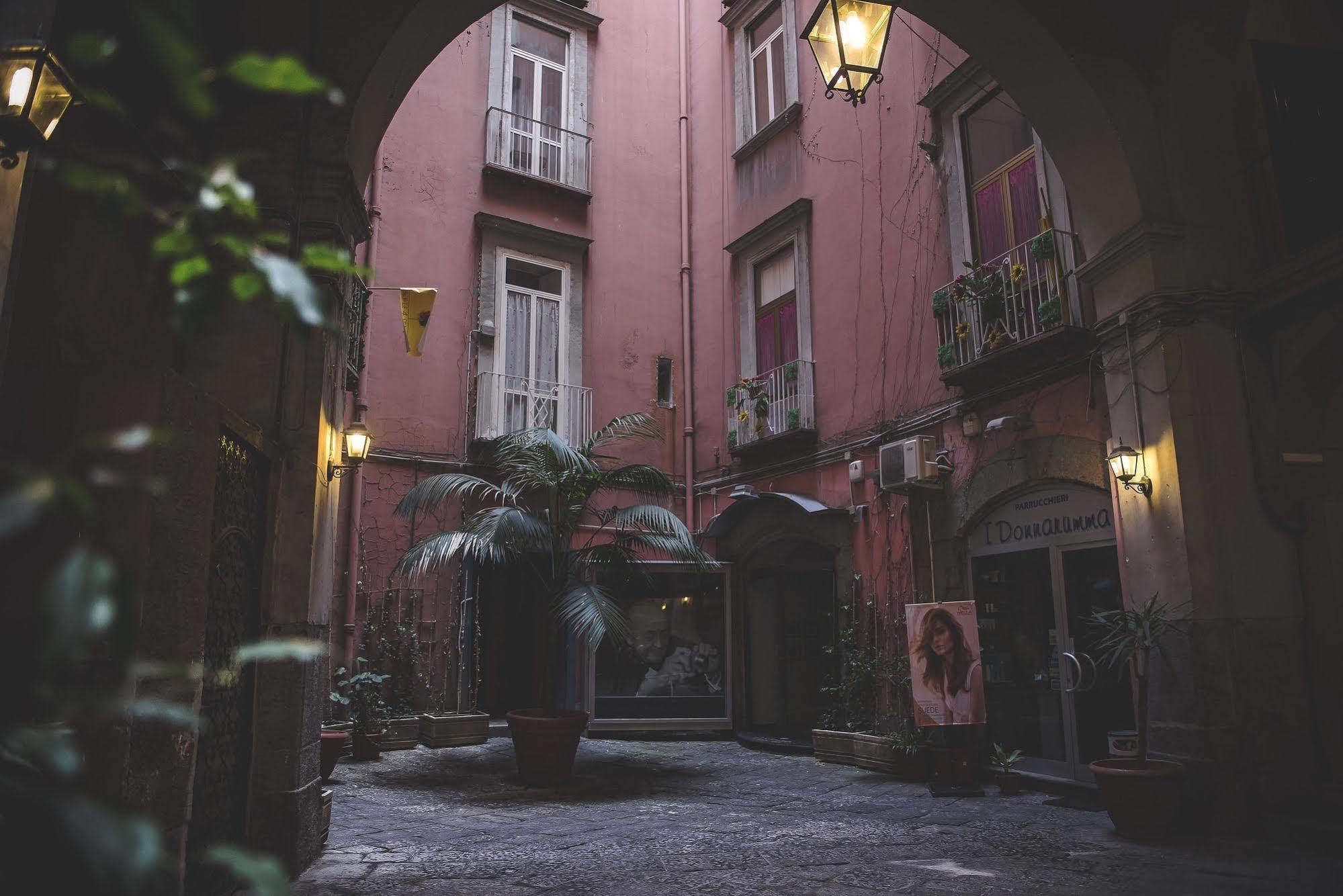 Le 4 Stagioni Centro Affittacamere Napoli